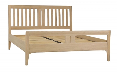 Product photograph of Tch New England Oak Bed from Choice Furniture Superstore
