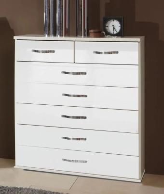 Product photograph of In Stock Trio 5 2 Chest Of Drawers from Choice Furniture Superstore