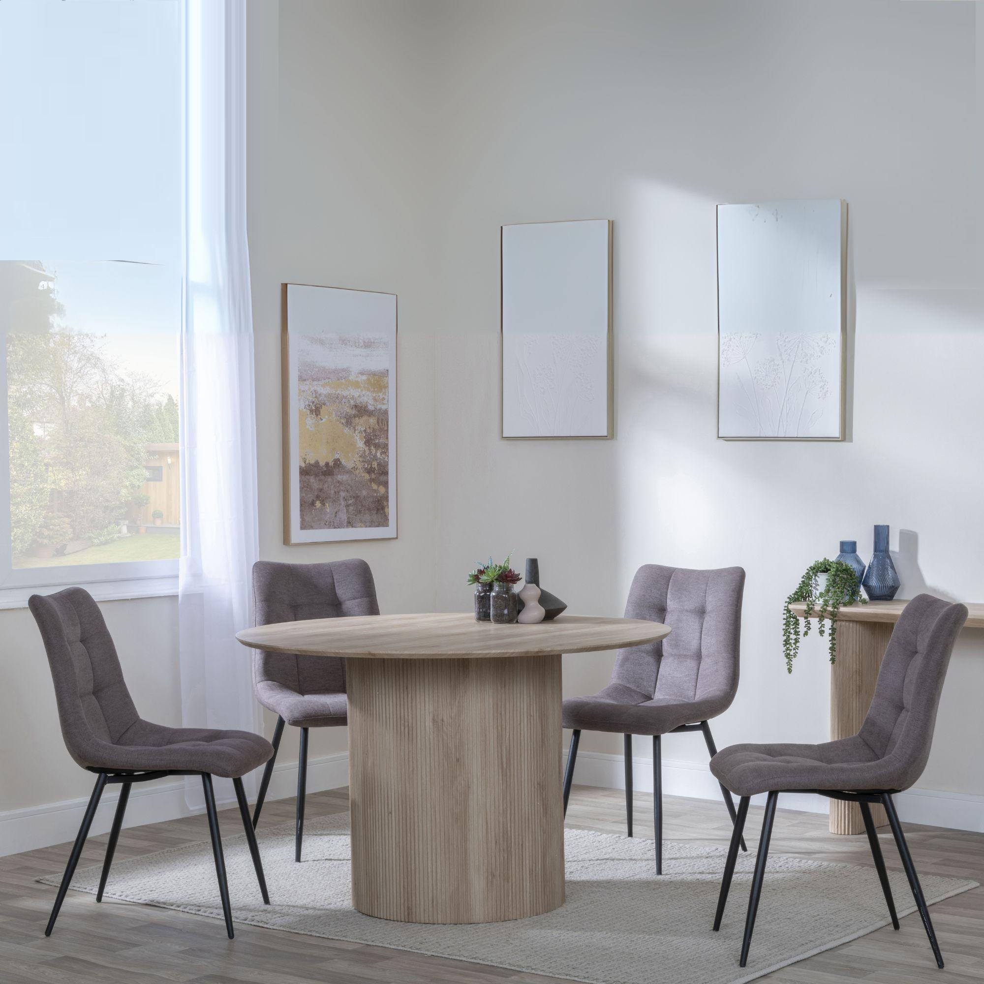 Bern Fluted Oak Effect 4 Seater Round Dining Set - 4 Corona Camel Fabric Chairs