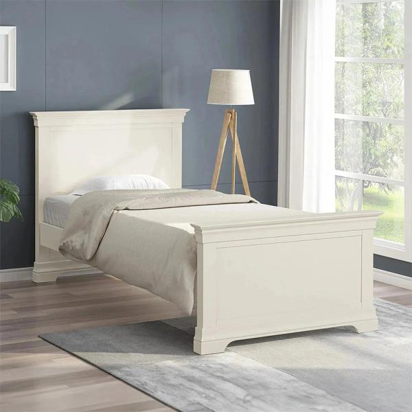 Homebrands Paisley Cream