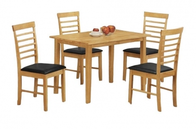 Product photograph of Hanover Light Oak 4 Seater Dining Set With 4 Chairs from Choice Furniture Superstore