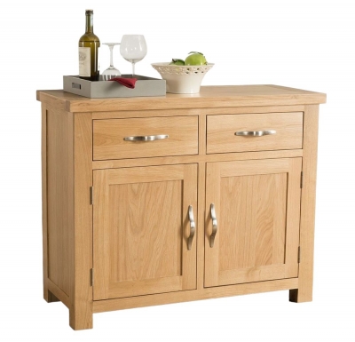 Product photograph of Cambridge Oak Sideboard from Choice Furniture Superstore