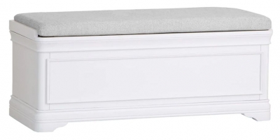 Image of Selden White Blanket Box