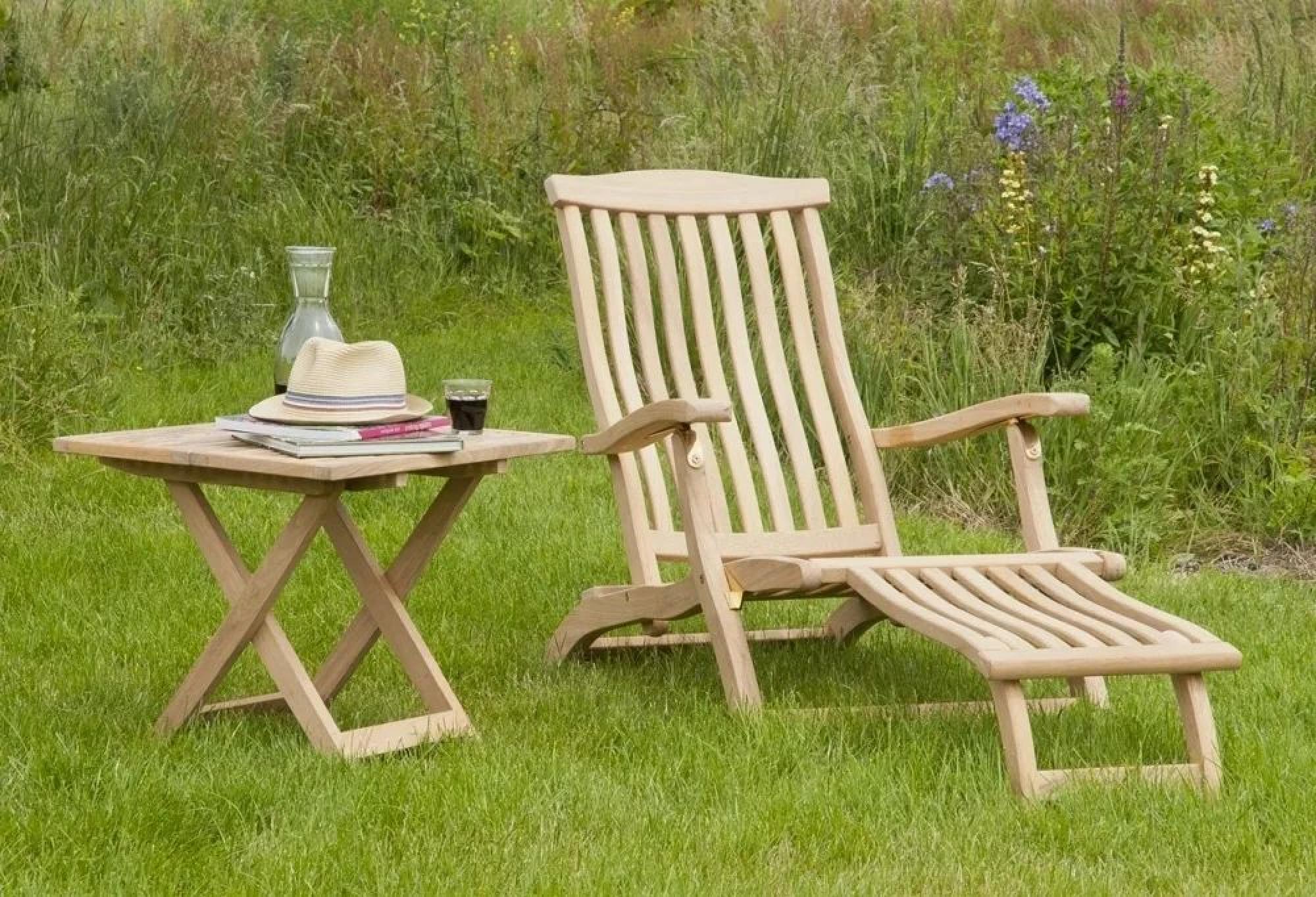 Alexander Rose Roble Garden Steamer Chair