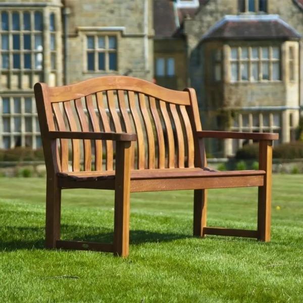 Alexander Rose Cornis