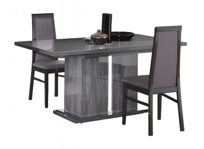 Product photograph of Augusta Oak Italian Extending Dining Table And 4 Chair from Choice Furniture Superstore