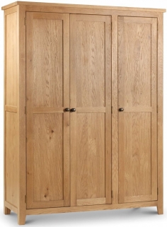 Product photograph of Marlborough Oak 3 Door Wardrobe from Choice Furniture Superstore