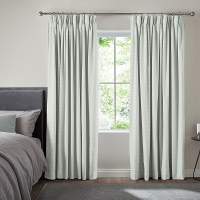 Product photograph of Lorris Duckegg Curtain from Choice Furniture Superstore