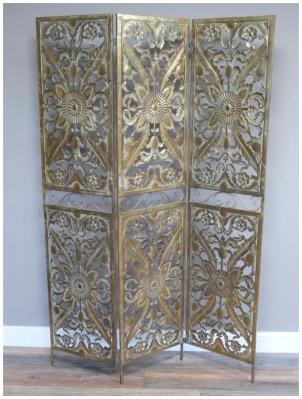 Product photograph of Dutch Metal Screen from Choice Furniture Superstore