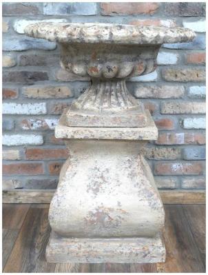 Pedestal