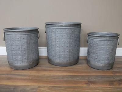 Product photograph of Planters - 8480 - Set Of 3 from Choice Furniture Superstore
