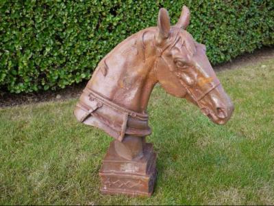Product photograph of Iron Horse Head from Choice Furniture Superstore