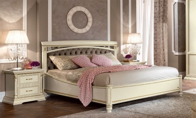 Product photograph of Camel Treviso White Ash Italian 6ft Queen Size Capitonne Bed from Choice Furniture Superstore