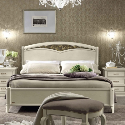 Product photograph of Camel Nostalgia Bianco Antico Curvo Fregio Ring Bed With Storage from Choice Furniture Superstore