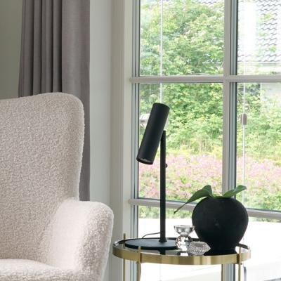 Yacolt Table Lamp - Black Metal