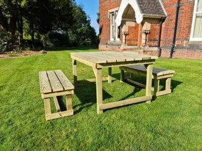 Churnet Valley Butchers Garden Table Set