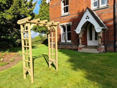 Churnet Valley Rose Arch 3ft