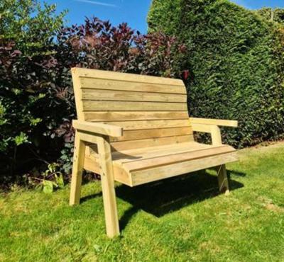 Product photograph of Churnet Valley Clover Bench from Choice Furniture Superstore