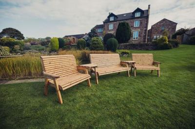 Churnet Valley Brown Outdoor 7 Seater Set 2x2 With 1x3 Seat Benches Angled