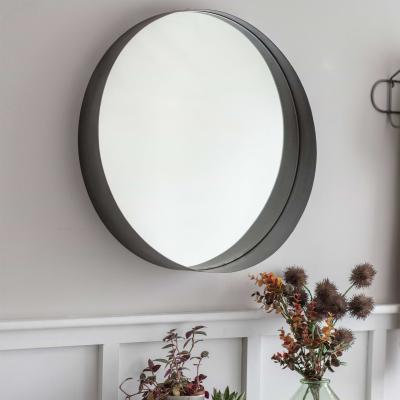 Farringdon Mirror Round