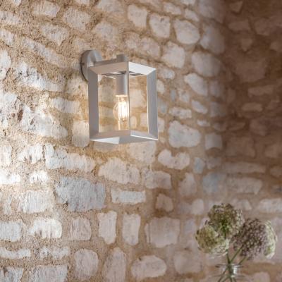 Brunswick Wall Light In Chalk