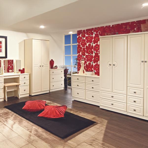 Welcome Furniture Pembroke Cream