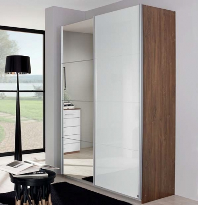 Product photograph of Elegant4you High Gloss Wardrobe from Choice Furniture Superstore