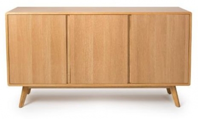 Product photograph of Hoxton Oak 3 Door Sideboard from Choice Furniture Superstore