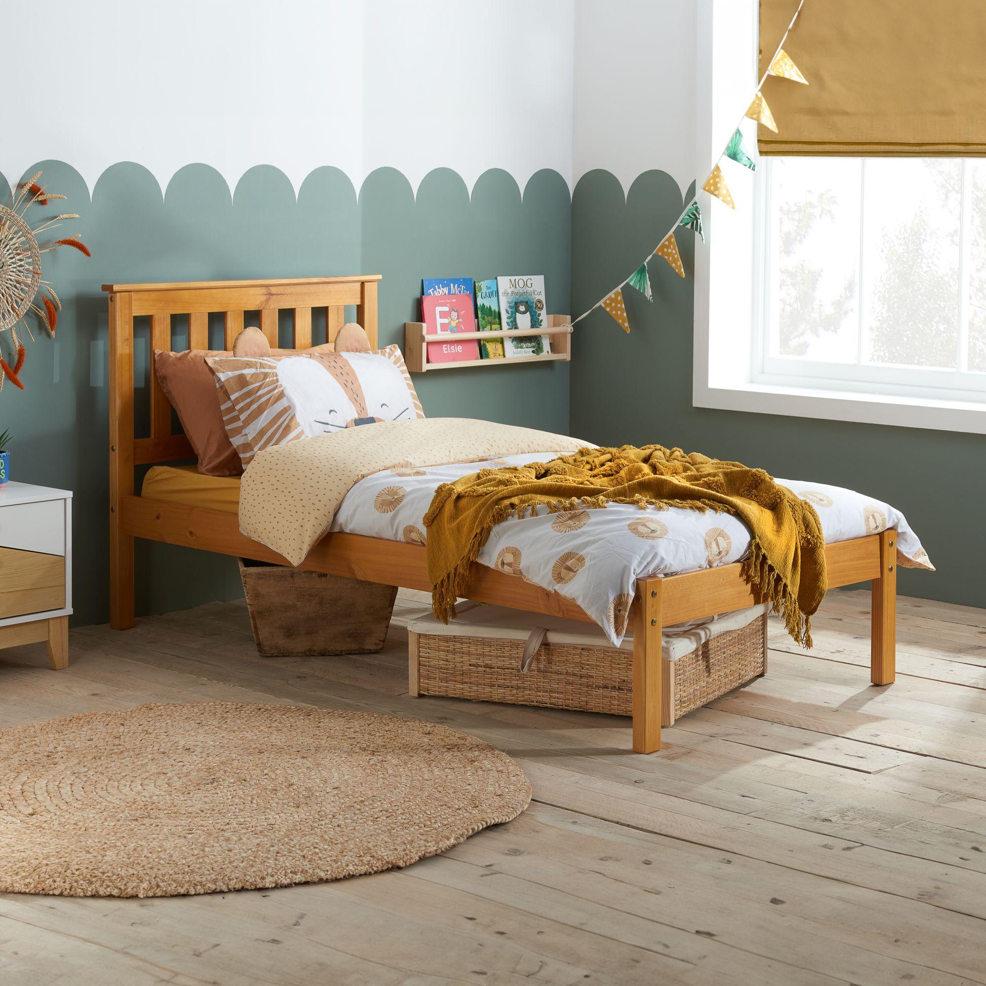 Denver Solid Pine Bed - Sizes Available