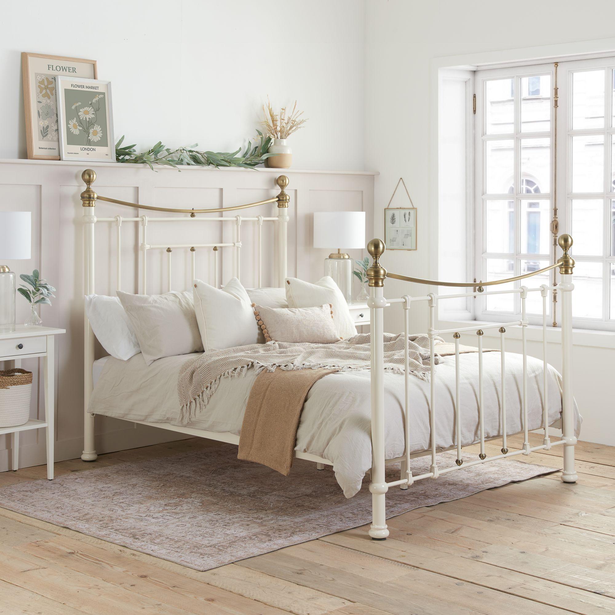 Bronte Cream Metal 4ft 6in Double Bed Frame