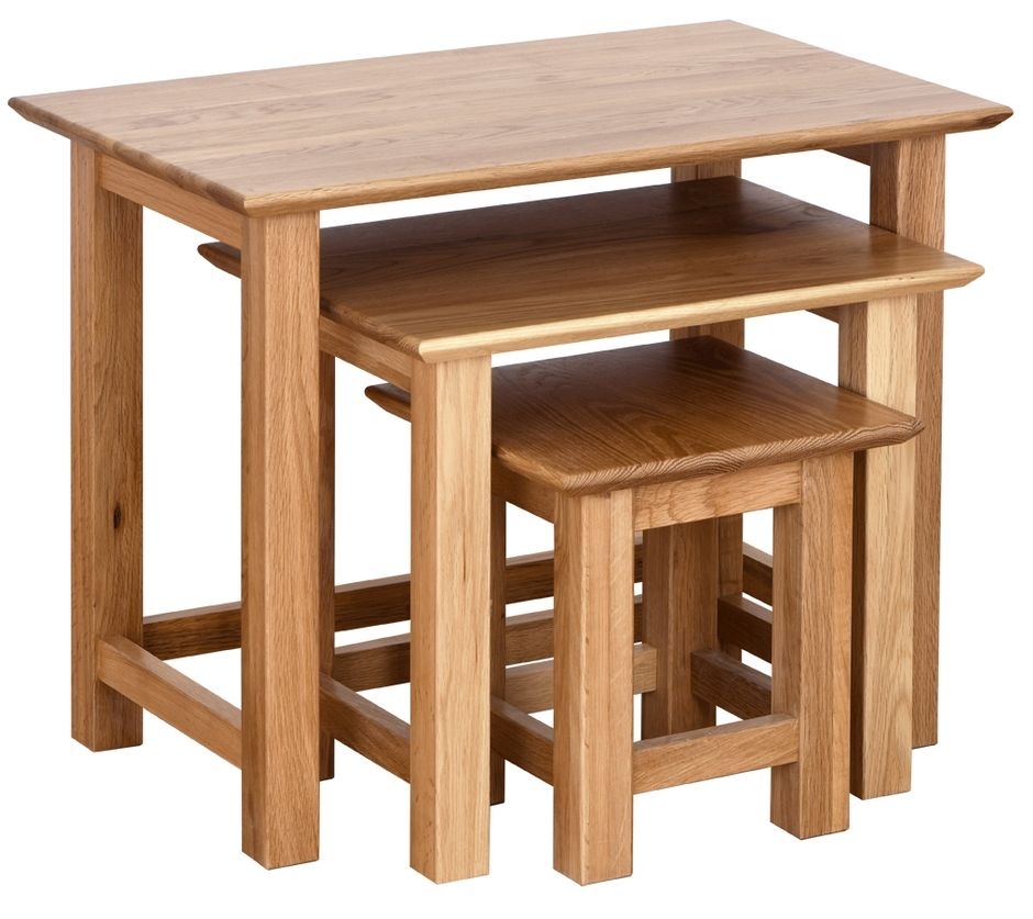 New Oak Small Nest Of 3 Tables