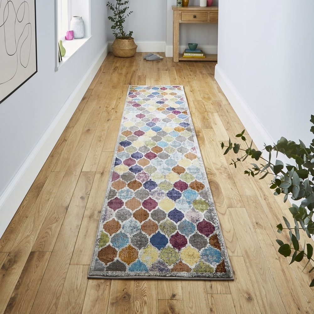 16th Avenue Multi Colored Runner 35a