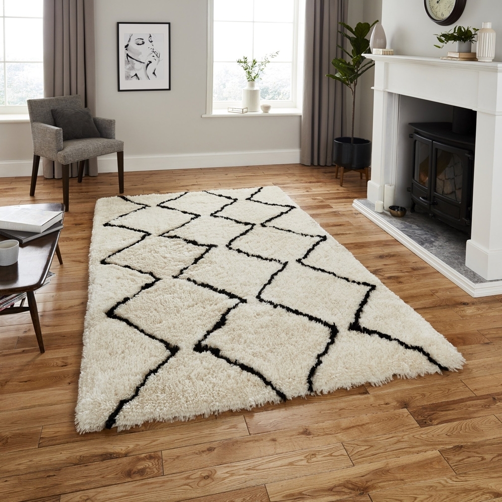 Morocco Ivory And Black Rug 3742