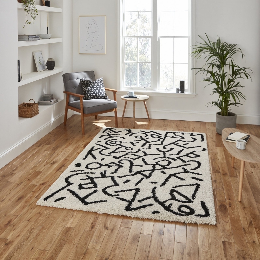 Royal Nomadic White And Black Rug A637