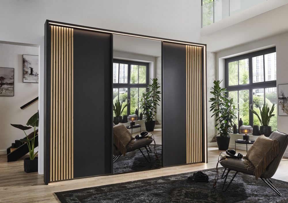 Wiemann Denver Sliding Wardrobe In Mirror Front And Bianco Oak Decking