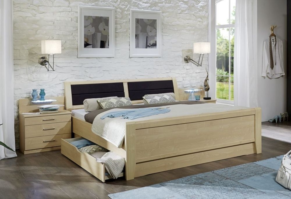 Wiemann Luxor Golden Maple King Size Bed With Bedding Box Clearance Fss13500