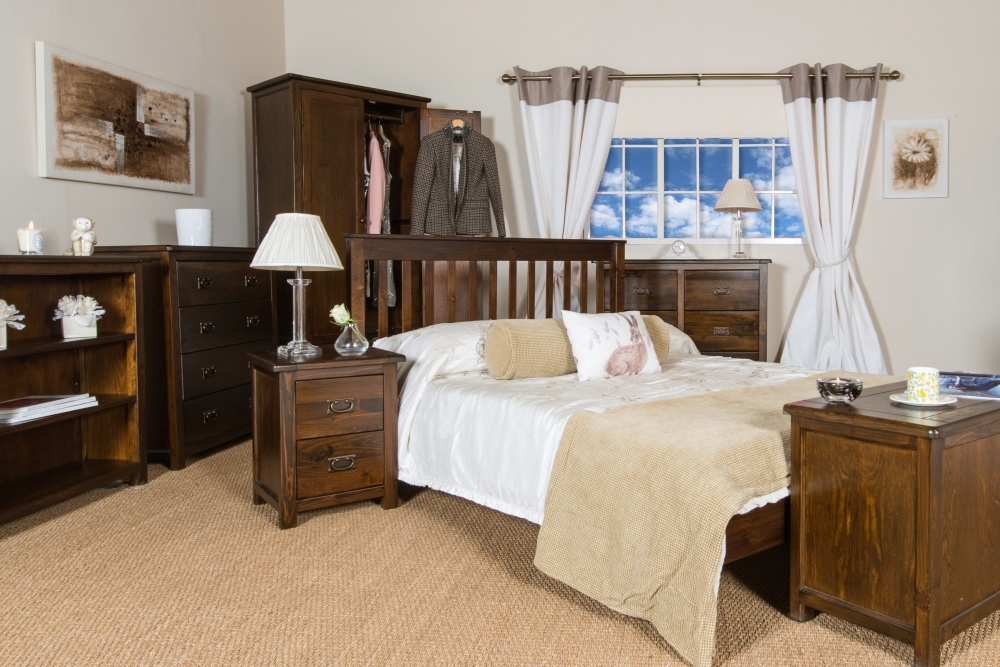 Boston Bedroom Storage Box - Dark Wood