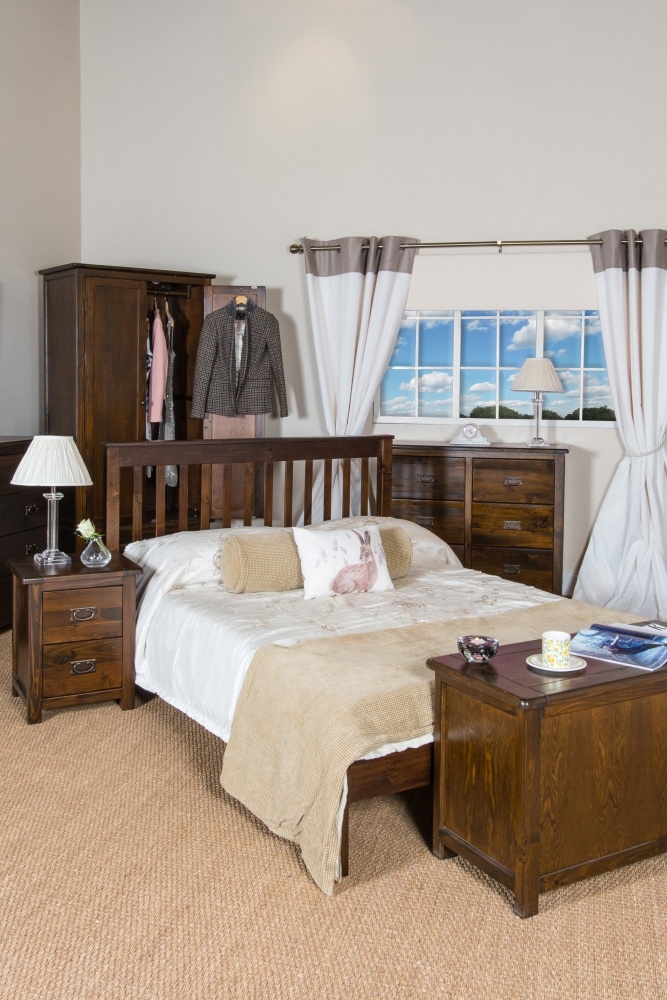 Boston Bedroom Storage Box - Dark Wood