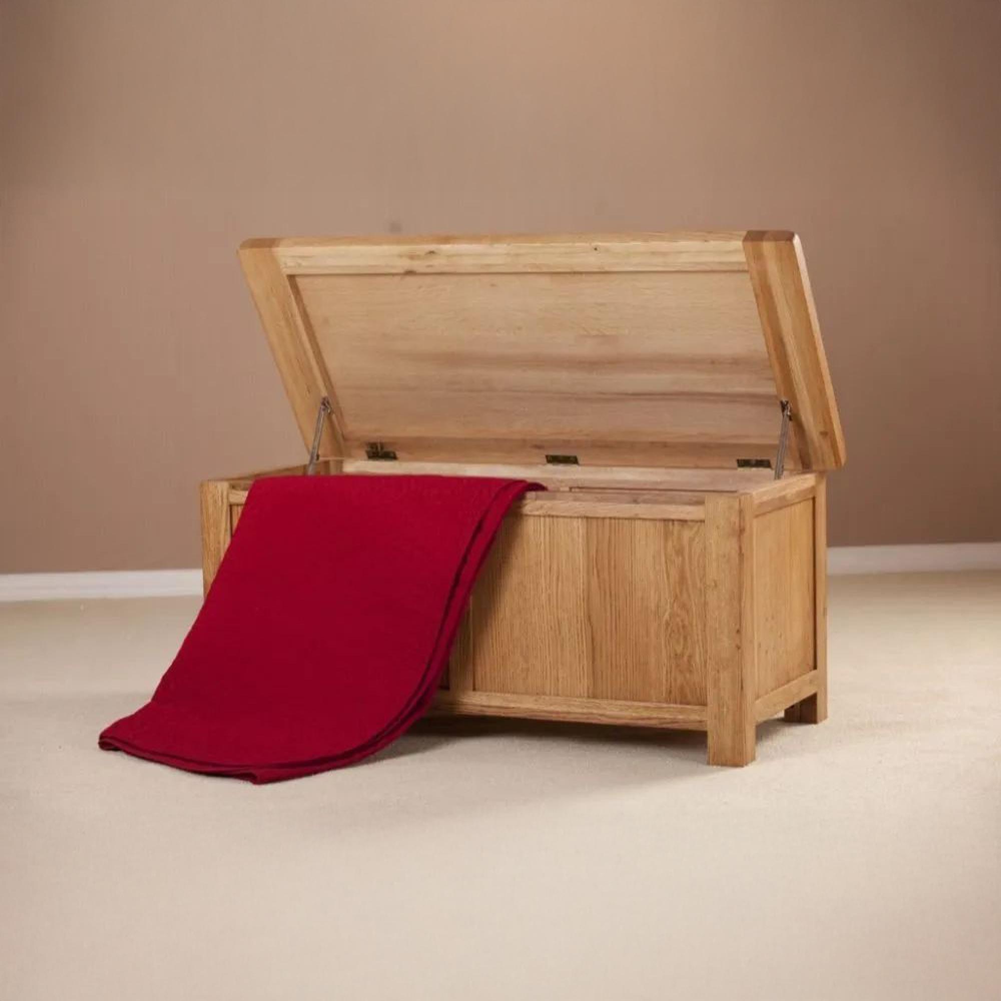 Clearance - Kent Oak Blanket Box - FSS16192