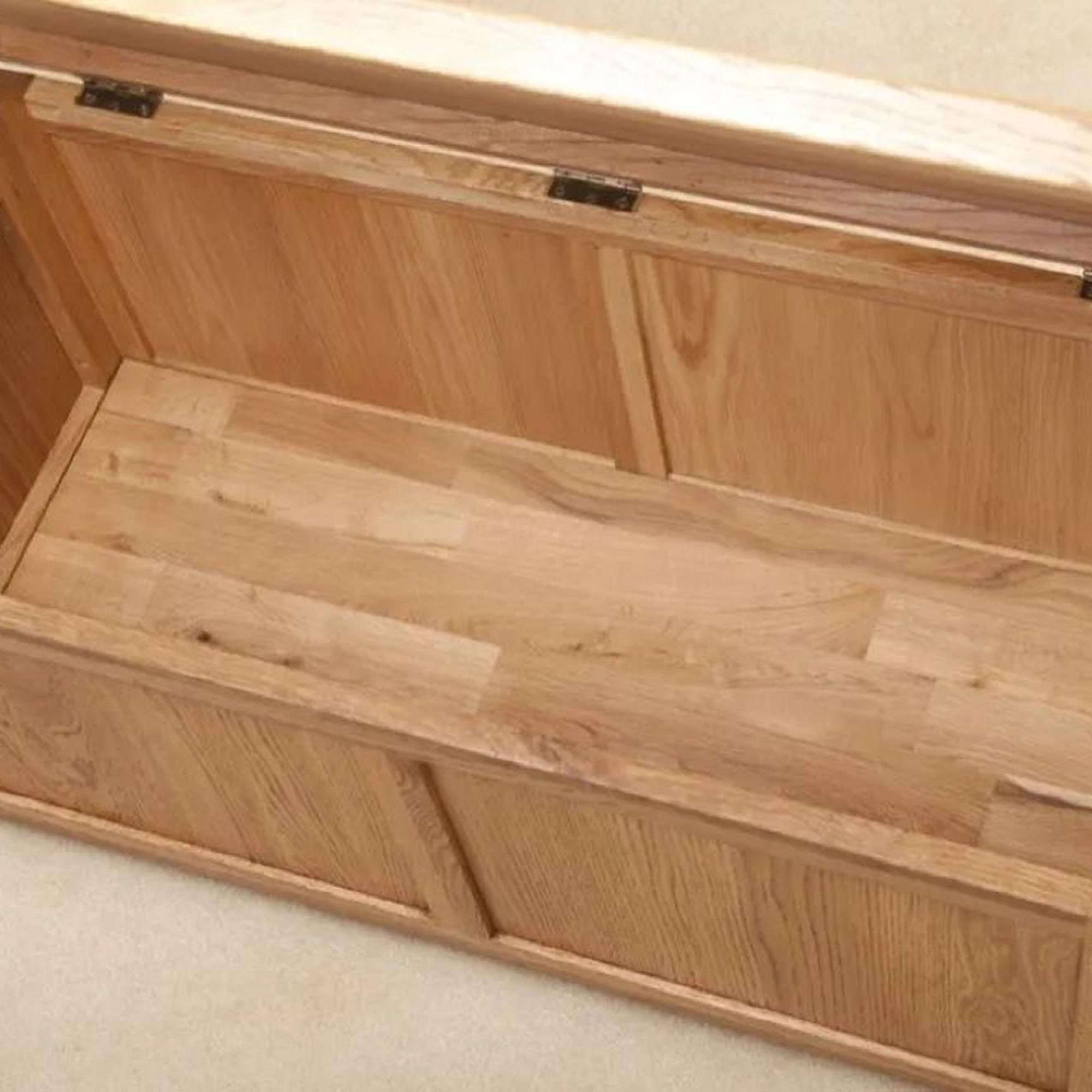 Clearance - Kent Oak Blanket Box - FSS16192
