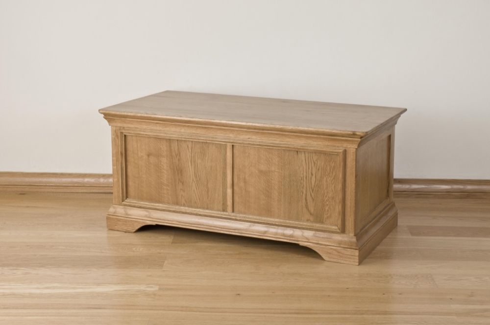 Lyon Oak Blanket Box