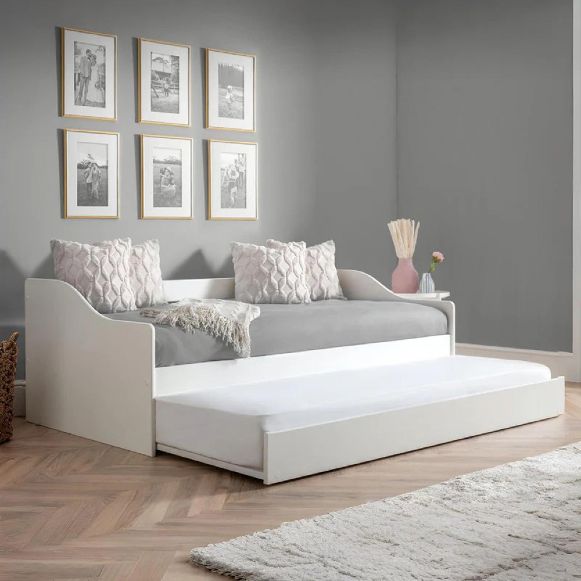 Elba Daybed - White