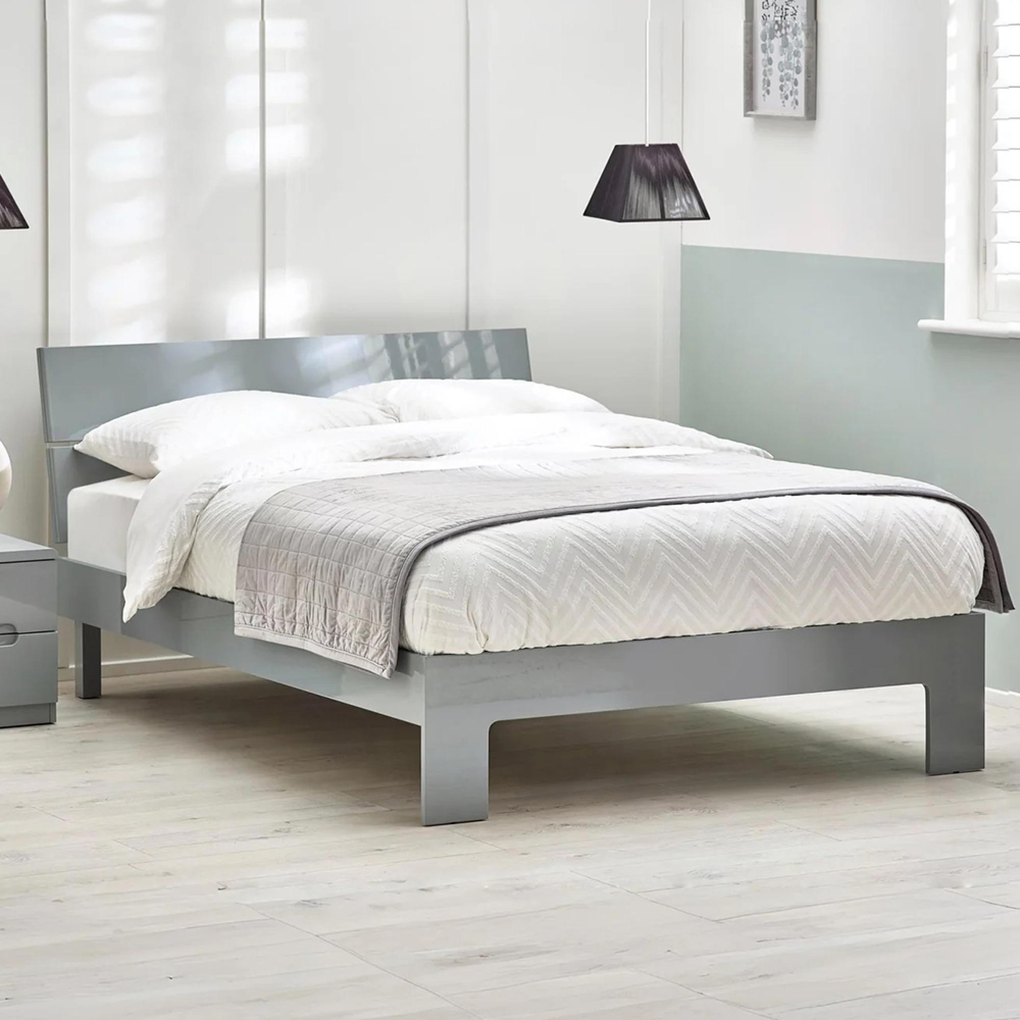 Manhattan Bed - Grey High Gloss - Sizes Available