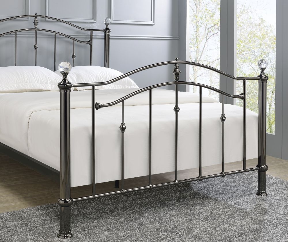 Camas Black Metal Bed - Sizes Available