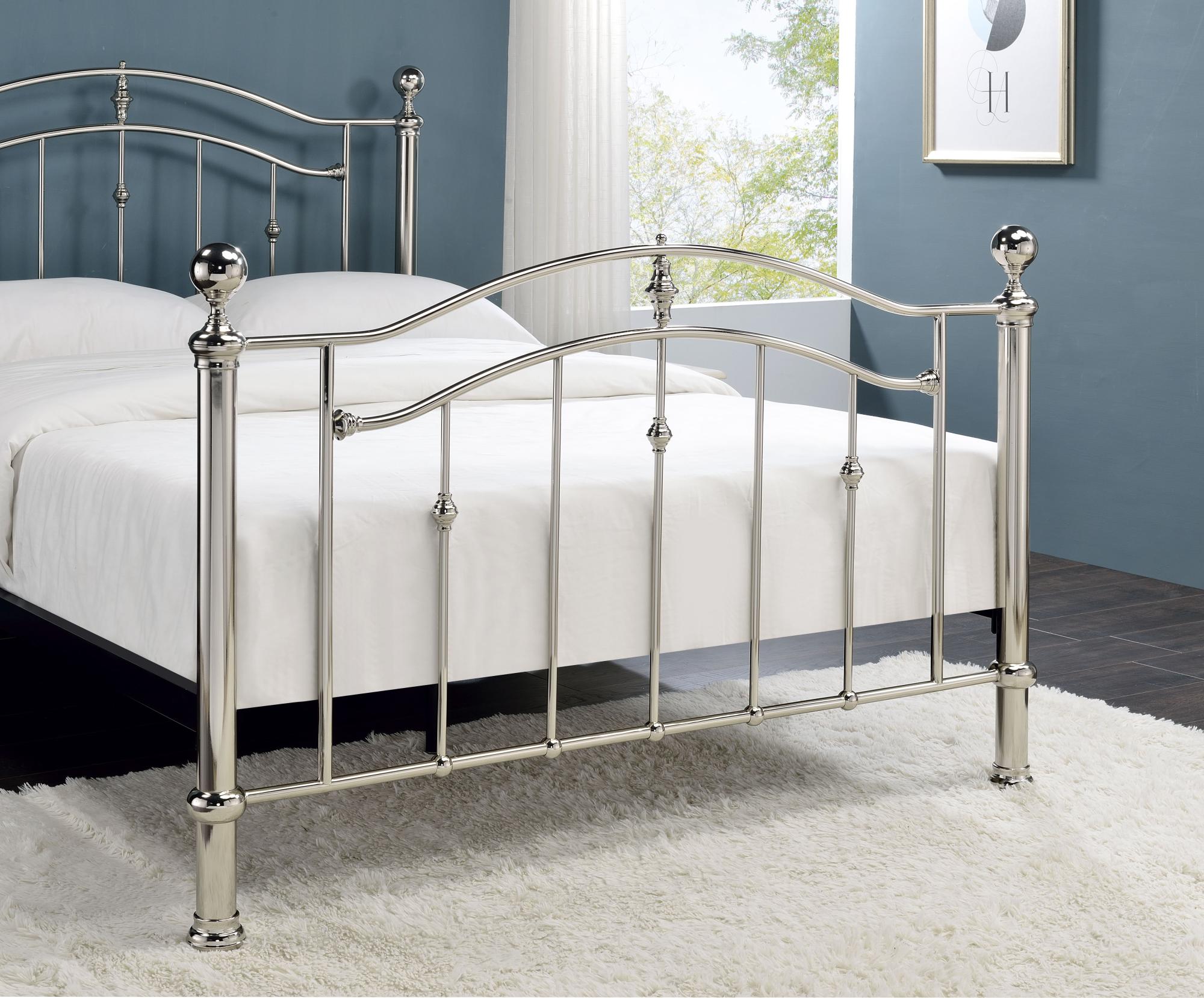 Camas Chrome Metal Bed - Sizes Available