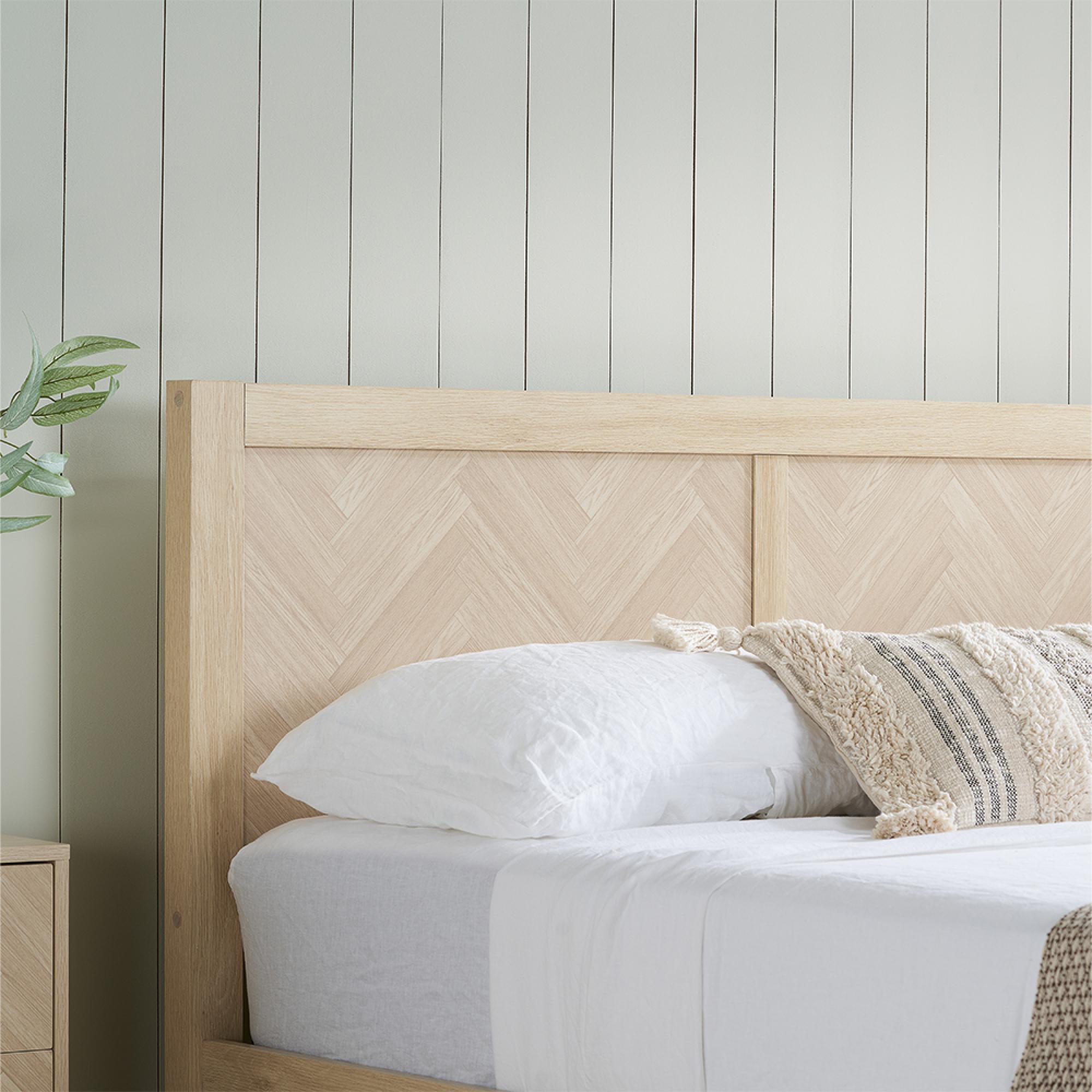 Herringford Ottoman Storage Bed - Oak - Sizes Available