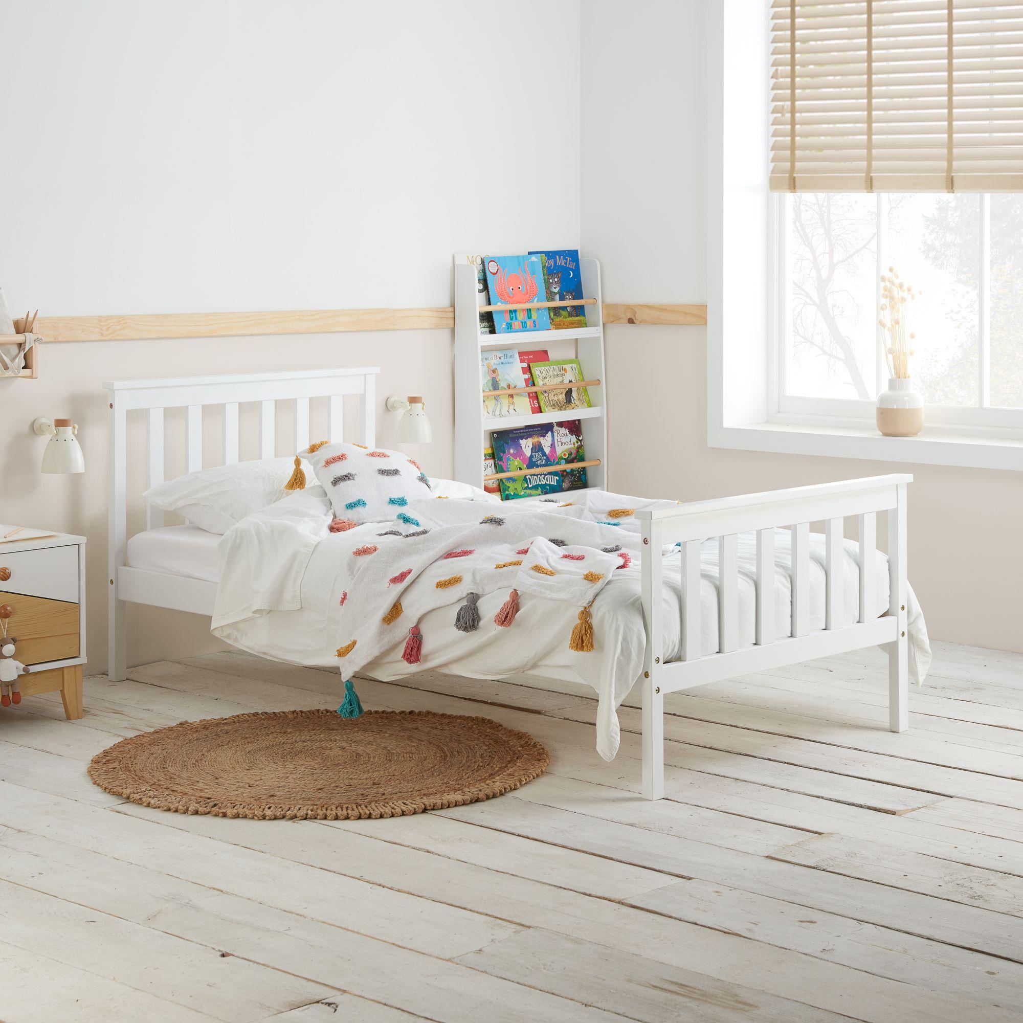 Oxford Bed - White Wood - Sizes Available