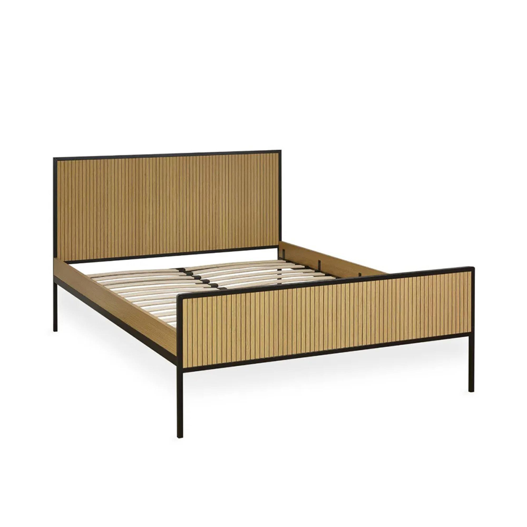 Sia Bed - Ribbed - Light Oak - Sizes Available