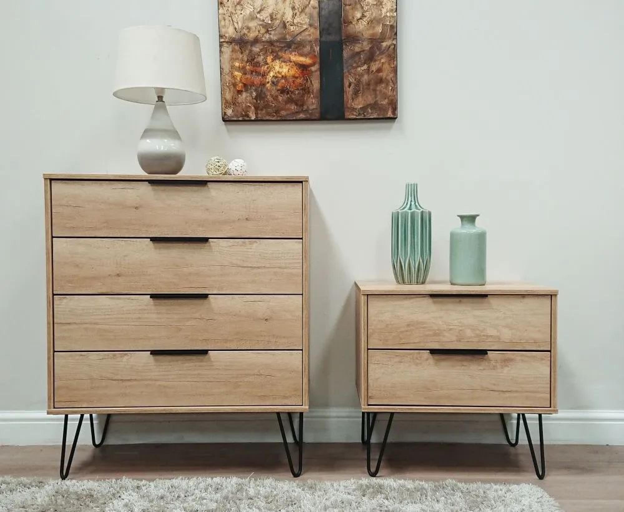 Hong Kong Bedside Cabinet - 2 Drawer - Wide - with Hairpin Legs - Oak