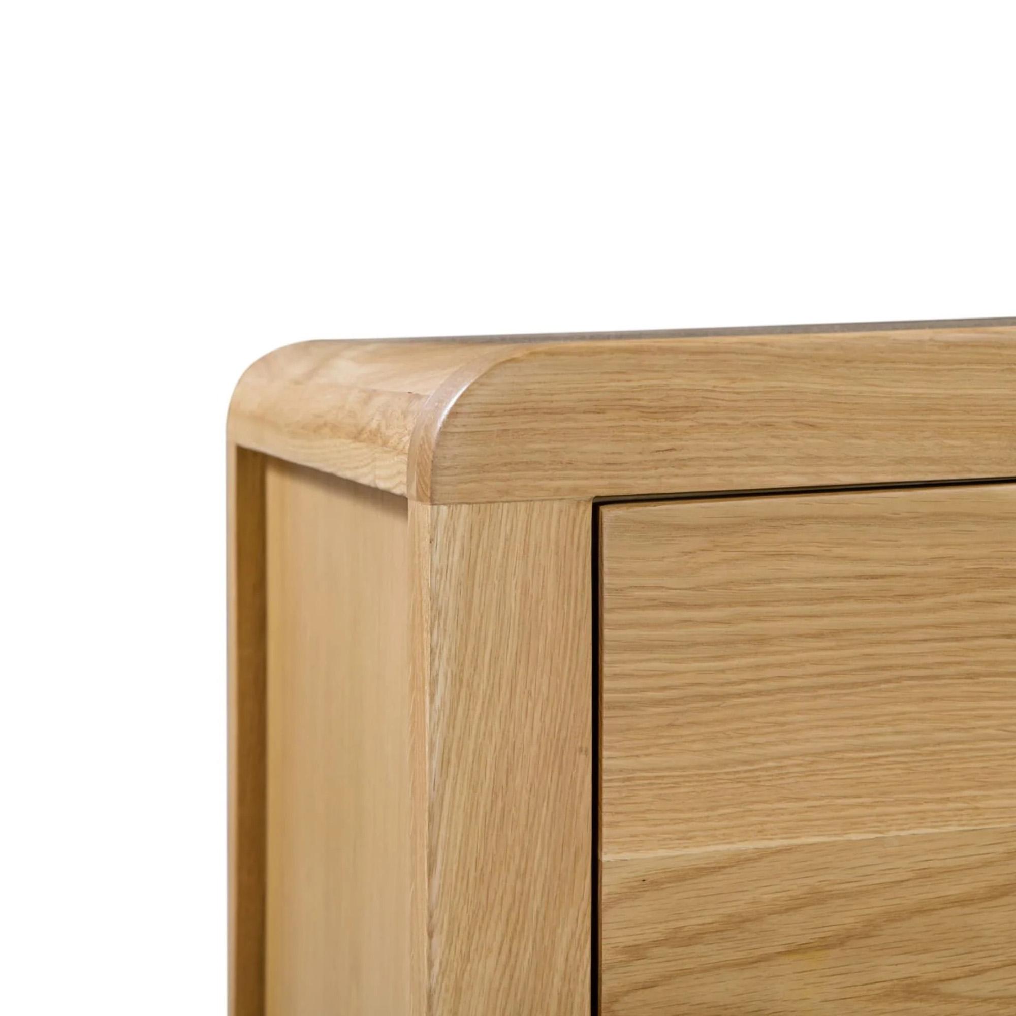 Curve Bedside Cabinet - 3 Drawer - Small - Oak